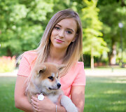 Monika &Scaron;alčiūtė pristato savo augintinį - Akita Inu veislės &scaron;unį, vardu Nino Persikas