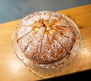 Dienos desertas &ndash; keksas su pieni&scaron;ku &scaron;okoladu
