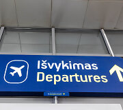 Vilniaus oro uosto i&scaron;vykimo salėje atidengta nauja instaliacija