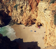 Slaptieji paplūdymiai tarp uolų. Ponta da Piedade, Lagos
