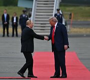 Putinas ir Trumpas susitiko Aliaskoje