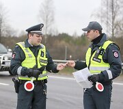 Penktadienio ankstų rytą Vilniaus kelių policijos reidas