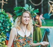 Dailininkės iniciatyva Marijampolėje ant tunelio sienų įamžinami žmonių veidai