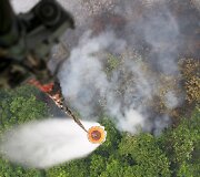 Mi&scaron;ko gaisrai Indonezijoje paskandino miestus dūmuose