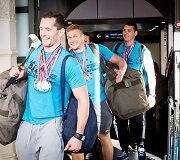 Vilniaus oro uoste sutikti stipriausieji Lietuvos ugniagesiai gelbėtojai 