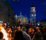 Vasario 16-osios laužų uždegimo ceremonija
