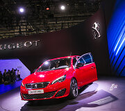 &bdquo;Peugeot&ldquo; stendas Frankfurto automobilių parodoje