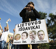 Protestas prie&scaron; Galimybių pasą
