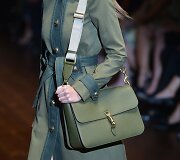 Gucci 2015 m. pavasario-vasaros kolekcijos modelis