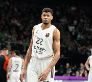 Walter Tavares