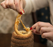 Valgyti &bdquo;chimney cake&ldquo; smagu