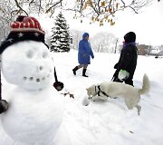 JAV &scaron;iaurės rytus vėl užklupo smarkus snygis