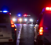 Policijos stabdomas BMW nestojo &ndash; nulėkė nuo kelio ir trenkėsi į medį: žuvo jaunas vairuotojas
