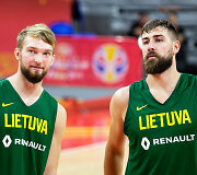 Domantas Sabonis ir Jonas Valančiūnas