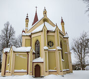 &Scaron;e&scaron;uolėlių &Scaron;vč. Mergelės Marijos, Visų malonių Tarpininkės, bažnyčia