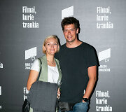 Filmo &bdquo;Medaus &scaron;alis&ldquo; peržiūra Valdovų rūmų kiemelyje