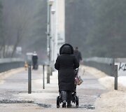 Sniegą Vilniuje keičia balos