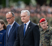 Dovilė &Scaron;akalienė, Friedrichas Merzas, Gitanas Nausėda