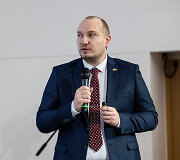 Gintautas Jak&scaron;tas