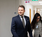 Kastytis Žuromskas ai&scaron;kinasi apie jį į ministrus delegavusios &bdquo;Nemuno au&scaron;ros&ldquo; daromą įtaką jo kuruojamos srities sprendimams, partijos narių galimus pažeidimus statybų ir aplinkosaugos srityse