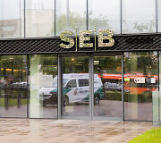 Įvestas &bdquo;Skydas&ldquo; prie SEB banko
