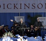 &bdquo;Bon Jovi&ldquo; Fairleigh Dickinsono universiteto diplomų įteikimo ceremonija