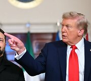 V. Zelenskis ir D. Trumpas / ANDREW CABALLERO-REYNOLDS / AFP