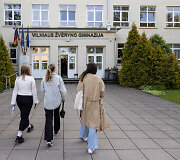 Abiturientai laiko valstybinį lietuvių kalbos egzaminą