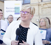 Konservatoriai savo rinkimų projektą piliečiams pristatė prie turgaus