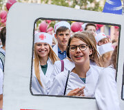 Mokslu metų pradžios studentų eisena Gedimino pr. 