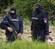 Zvorniko miesto policijos nuovadoje siautėjo ginkluotas vyras