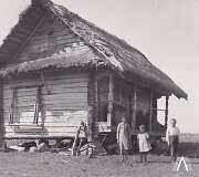 R. Kalpoko užfiksuotas kaimo vaizdas 1930 m. ekspedicijos metu