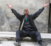 Nesaugių skeveldrinių bombų naudojamų Sirijos konflikto metu padariniai