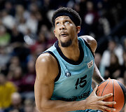 Treshawn Thurman