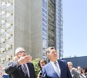 Algirdas Butkevičius apžiūrėjo Vilniaus Gedimino technikos universiteto studentų bendrabučius