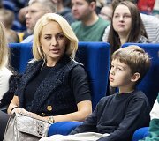 Oksana Pikul su sūnumi Dominyku