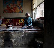 Buvusi &bdquo;paguodos moteris&ldquo; Zhang Xiantu savo namuose