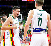 Edgaras Ulanovas, Domantas Sabonis, Marius Grigonis
