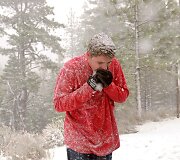 Gausus sniegas &scaron;iaurės Kalifornijoje