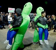 Žmonės renkasi prie &bdquo;Area 51&ldquo;