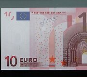 10 eurų banknotai