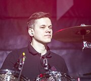Tomo Sinickio koncerto akimirka