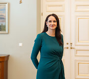 Mėgstamiausias premjerės rūbas &ndash; suknelė