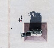 Drono žvilgsnis į žemę 90 laipsnių kampu