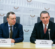 Naglis Puteikis ir Arvydas Juozaitis
