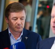 Ramūnas Karbauskis, Saulius Skvernelis