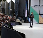 &bdquo;Google&ldquo; pristatė įvairius produktų patobulinimus
