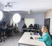 Valstybės vaiko teisių apsaugos ir įvaikinimo tarnybos spaudos konferencija apie vaikų stovyklas. 