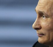 Rusijos prezidentas Vladimiras Putinas atsakinėja į gyventojų klausimus
