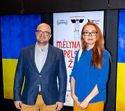 Dokumentinio filmo &bdquo;Mėlyna kaip apelsinas žemė&ldquo; premjera